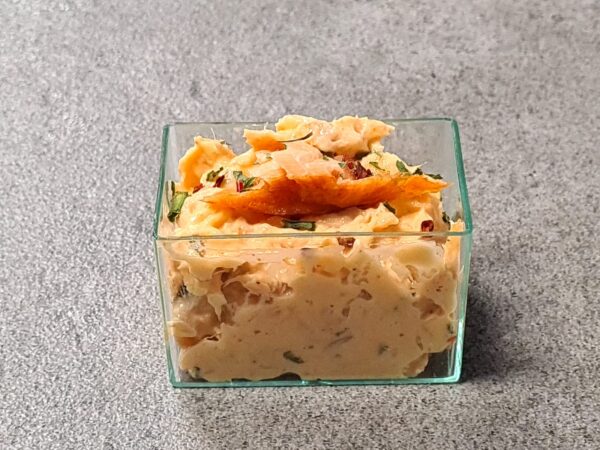 Zalm Salade per 100 gram